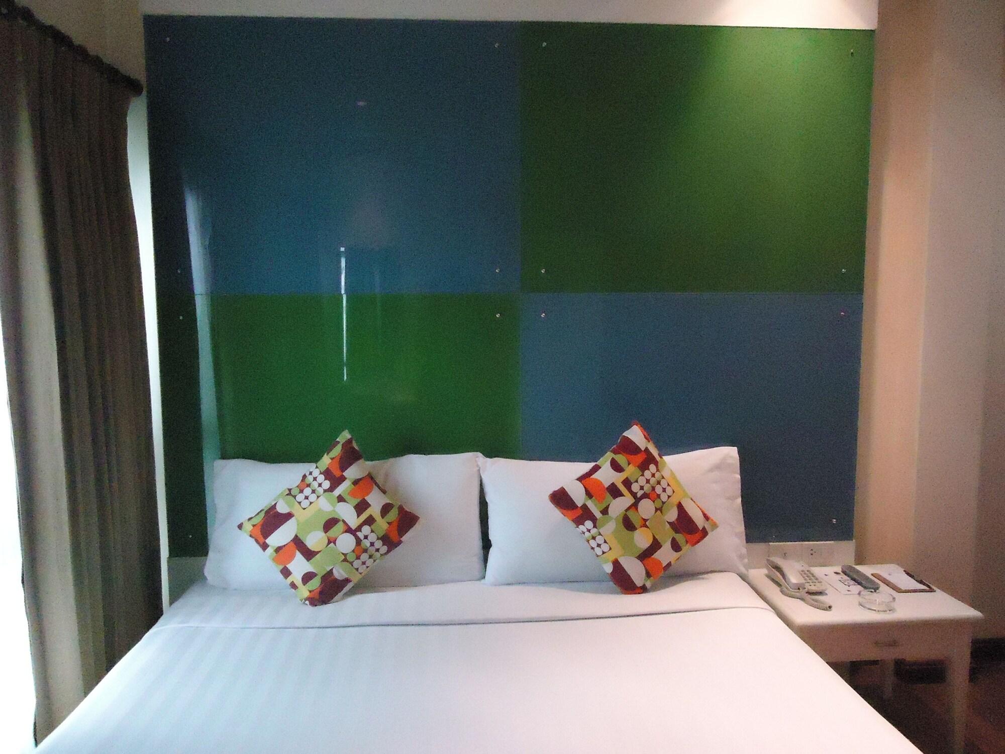 Hotel Calypzo Bangkok Exterior foto